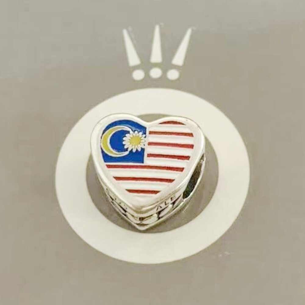 Pandora Maiaysia Flag Exclusive Heart Charm Bead